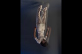 Vertical Blue - Body of Art/Annemijn Rijk